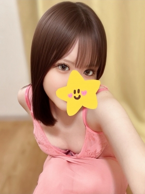 椎名ゆあ