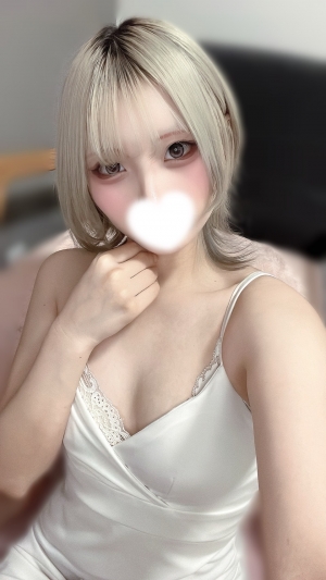 加賀美　のあ